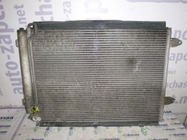 Радиатор кондиционера VOLKSWAGEN PASSAT B6 2005-2010 2,0 TDI 16V