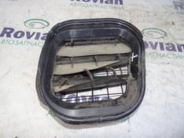 Решітка вентиляції багажника VOLKSWAGEN TOURAN 1 2003-2015 Мінівен